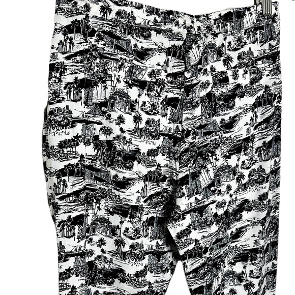Marine Layer Allison Pant in SF Toile Print - Picture 8 of 9